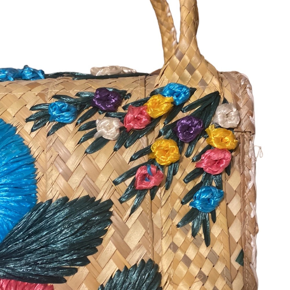 Handmade basket weave beach tote - Picture 4 of 6